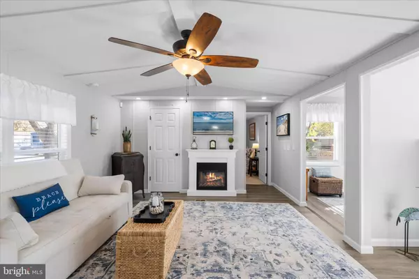 Lewes, DE 19958,23426 BASIL LN #H-11