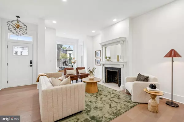 Washington, DC 20002,1827 NORTH CAPITOL ST NE