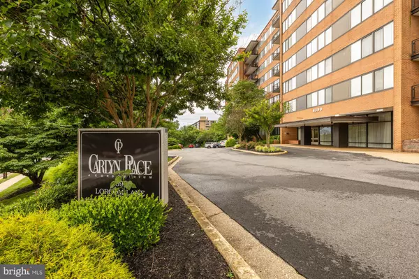 4390 LORCOM LN #503, Arlington, VA 22207