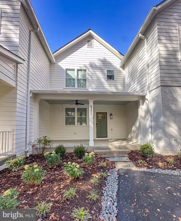 Alexandria, VA 22301,635C UPLAND PL