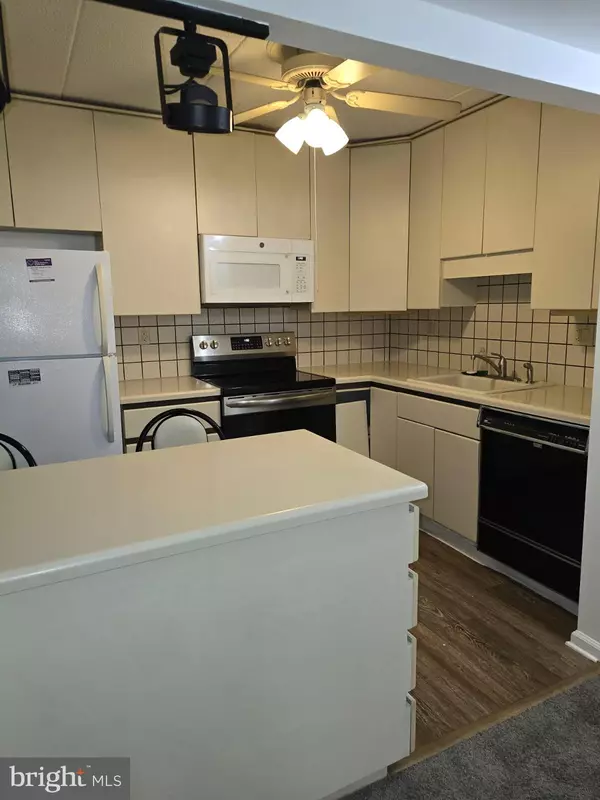 Jeffersonville, PA 19403,154 WOODSTREAM #CONDO 154