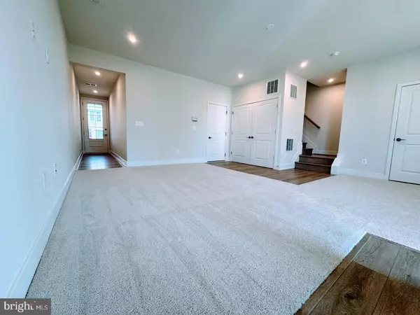 Stephenson, VA 22656,122 GALAXY PL