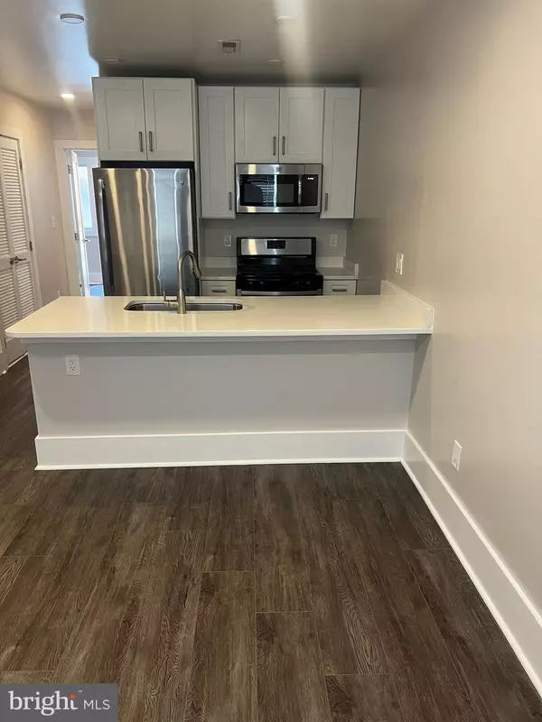 924 19TH ST NE #2, Washington, DC 20002