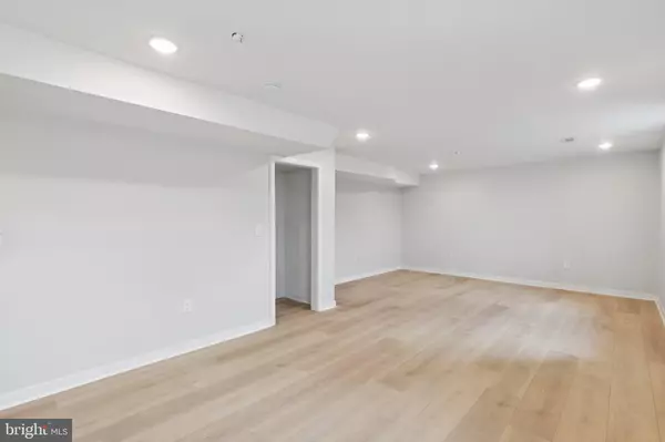 Philadelphia, PA 19137,2800 BRIDGE ST