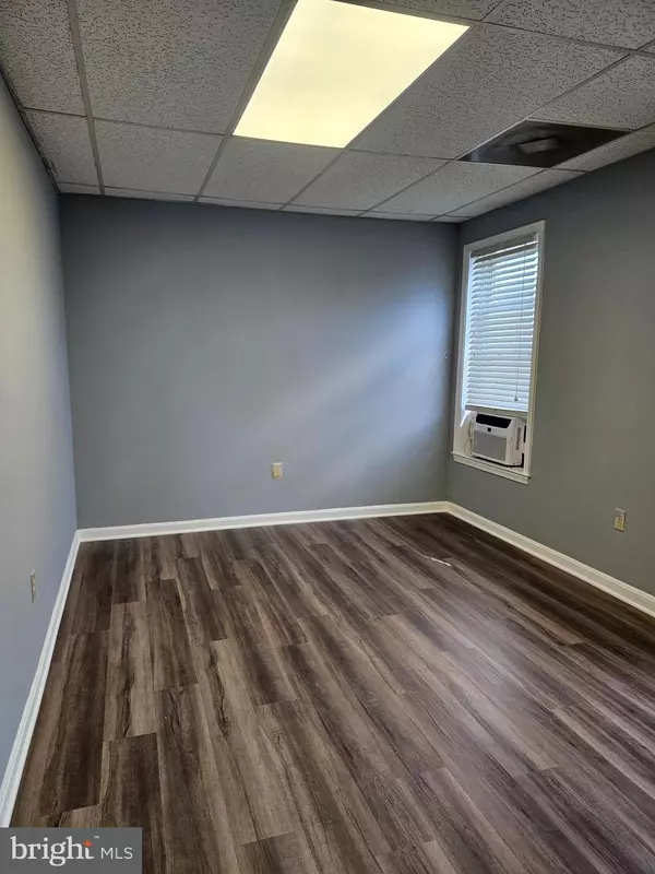 Front Royal, VA 22630,505 E MAIN ST #2