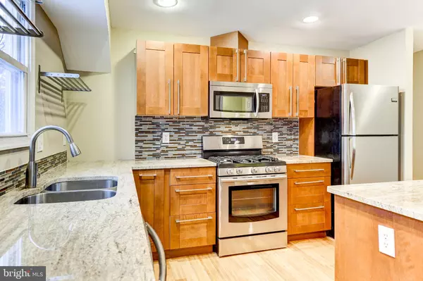 Washington, DC 20010,737 MORTON ST NW #2