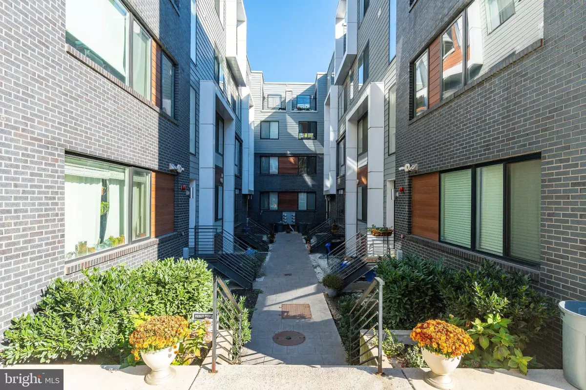 Philadelphia, PA 19125,1647 E EYRE ST #8