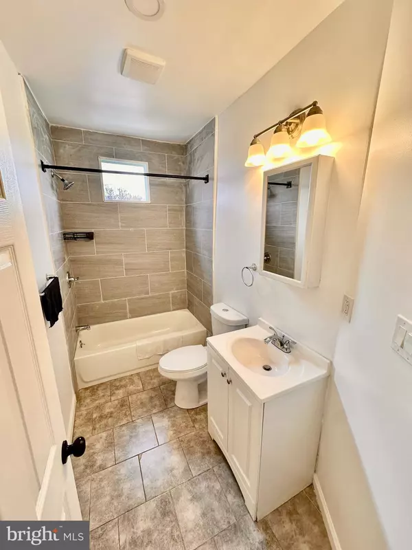 Philadelphia, PA 19142,6249 REEDLAND ST #2