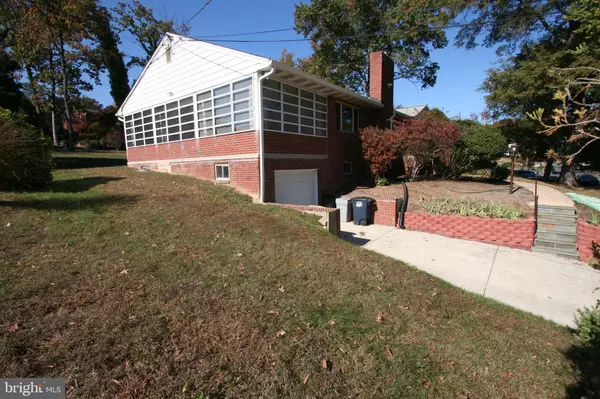 Hyattsville, MD 20783,10104 TOWHEE AVE