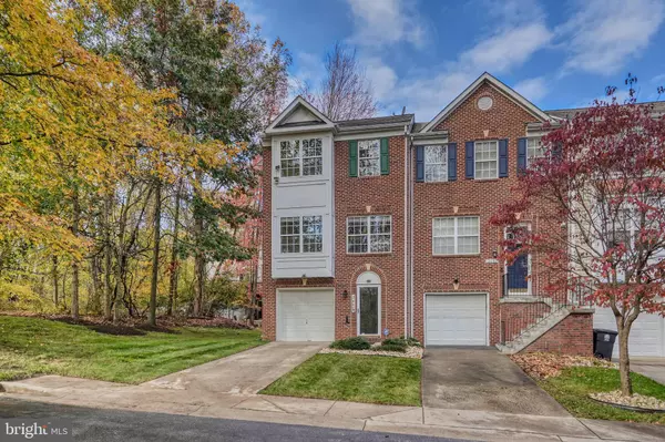 2400 LEMONTREE LN,  Springdale,  MD 20774