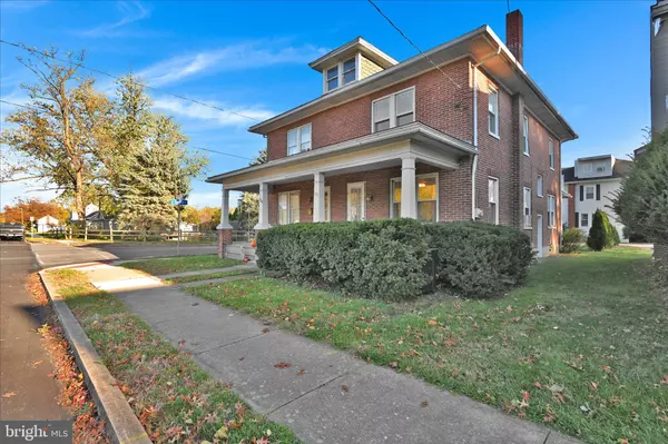 Elizabethtown, PA 17022,178 E WILLOW ST