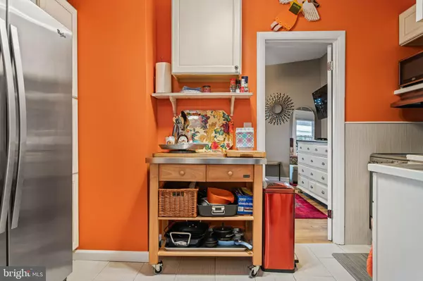 Holmes, PA 19043,1910 PARKER AVE #1F