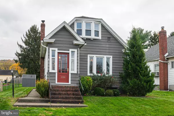 2108 SCHWAB AVE, Bethlehem, PA 18015