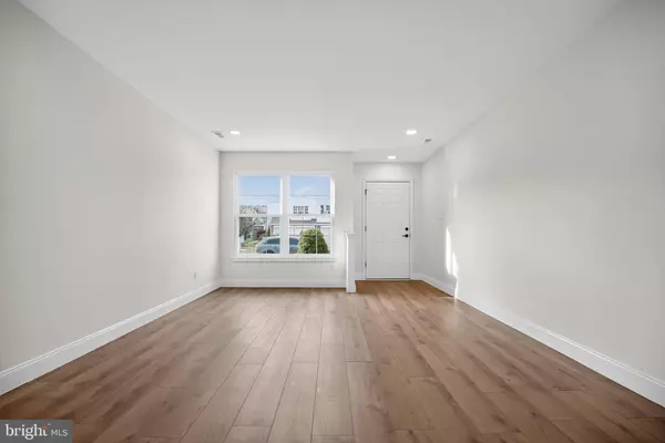 Mount Laurel, NJ 08054,6 LEIGHTON DR