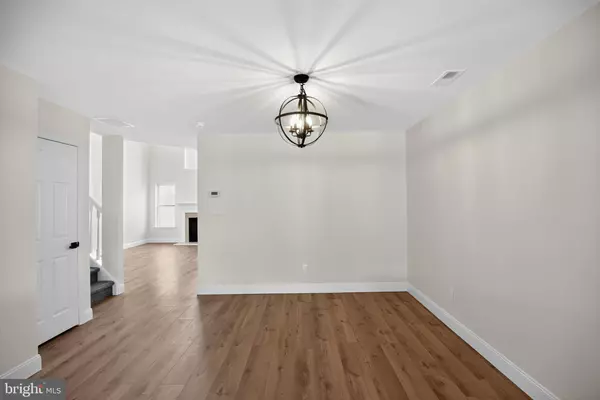 Mount Laurel, NJ 08054,6 LEIGHTON DR