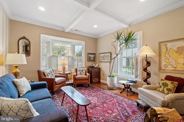 Alexandria, VA 22314,714 GIBBON ST