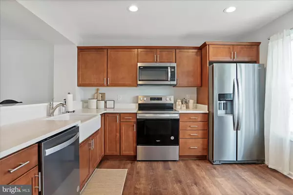 Front Royal, VA 22630,330 W 11TH