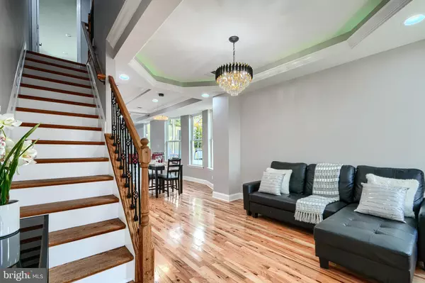 Baltimore, MD 21225,3613 4TH ST