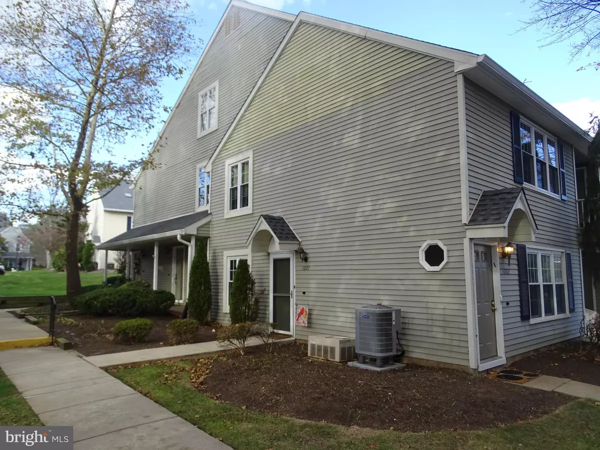 Newtown, PA 18940,1001 SOCIETY PL