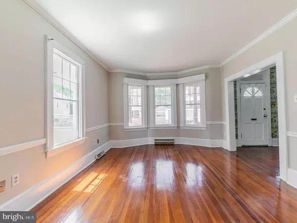 Martinsburg, WV 25401,208 PORTER AVE