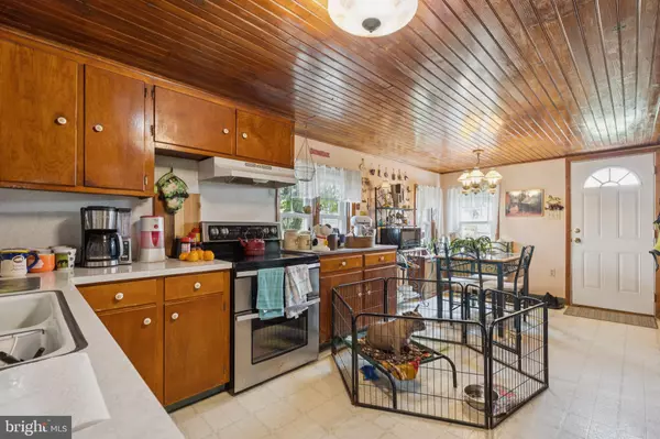 Schwenksville, PA 19473,1466 SCHWENKSVILLE RD