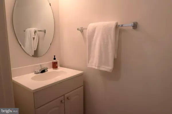 Springfield, VA 22150,6401 LURETA ANN LN