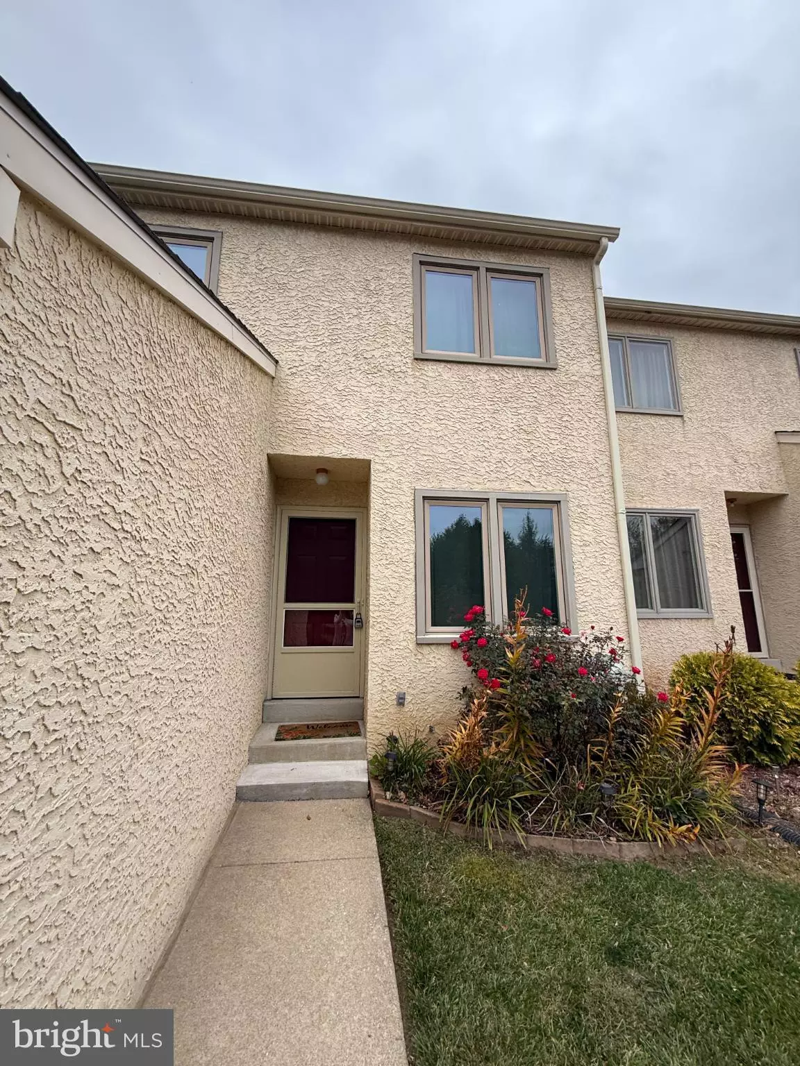 Media, PA 19063,523 SUMMIT CT