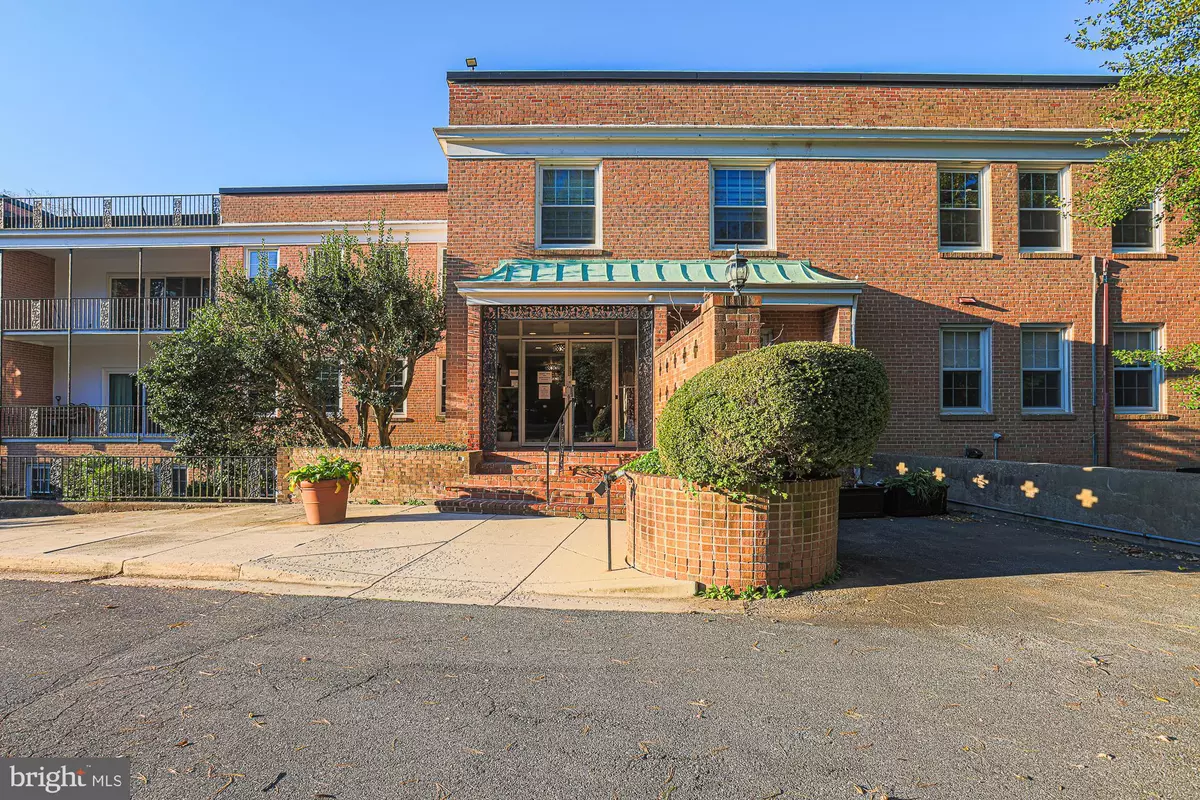 Chevy Chase, MD 20815,3535 CHEVY CHASE LAKE DRIVE #310