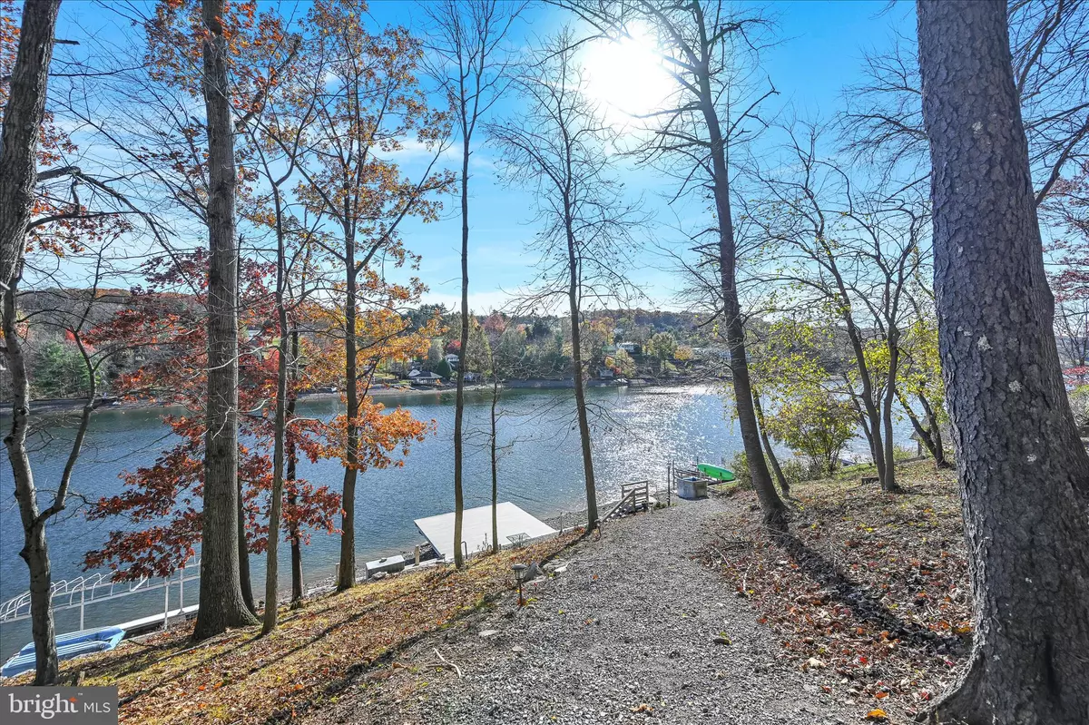 Auburn, PA 17922,1503 WYNONAH DR