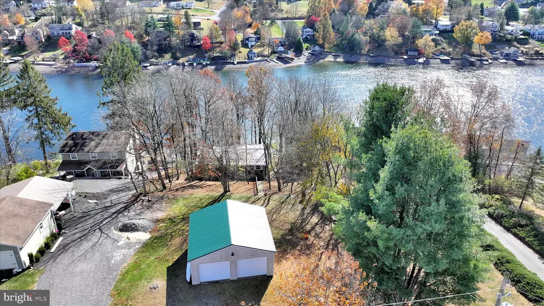 1503 WYNONAH DR, Auburn, PA 17922