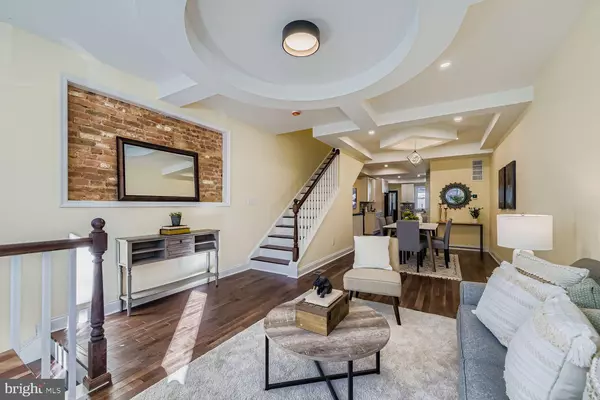 Baltimore, MD 21231,5 N COLLINGTON AVE