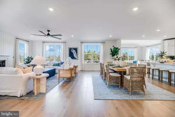 27 AARON TRUEHART WAY, Titusville, NJ 08560