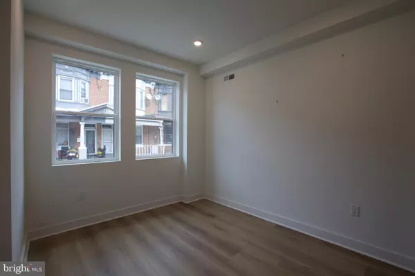 Philadelphia, PA 19133,1224 W SILVER ST #1