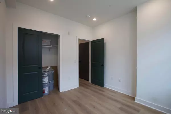 Philadelphia, PA 19133,1224 W SILVER ST #1