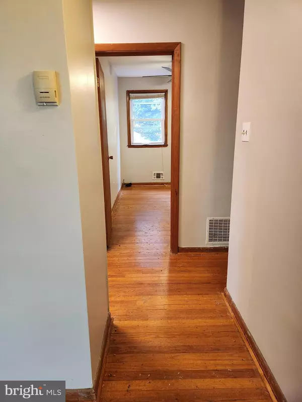 Baltimore, MD 21206,3817 BIRCHVIEW AVE #1