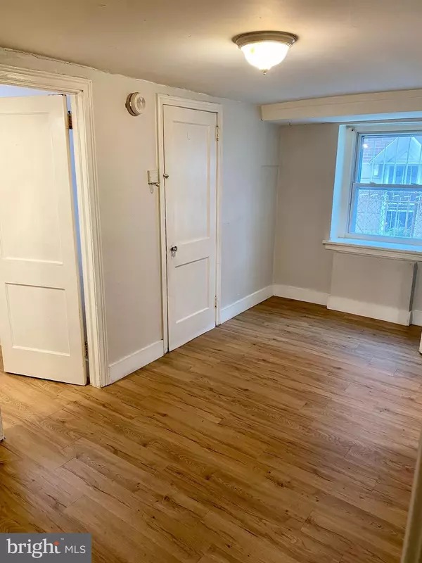 Philadelphia, PA 19138,7558 MAYLAND ST #B