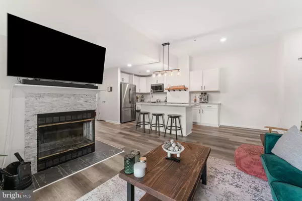 Annapolis, MD 21403,10-I GREYSTONE CT #1