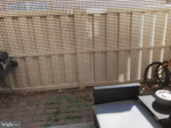 Deptford, NJ 08096,409 STEEPLECHASE COURT #409