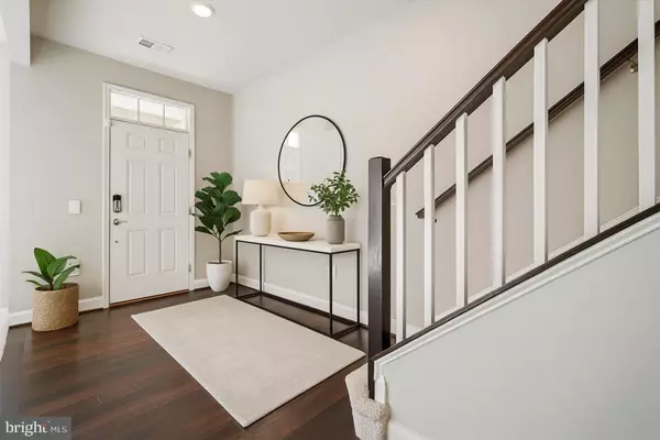 Dumfries, VA 22026,2073 ALDER LN