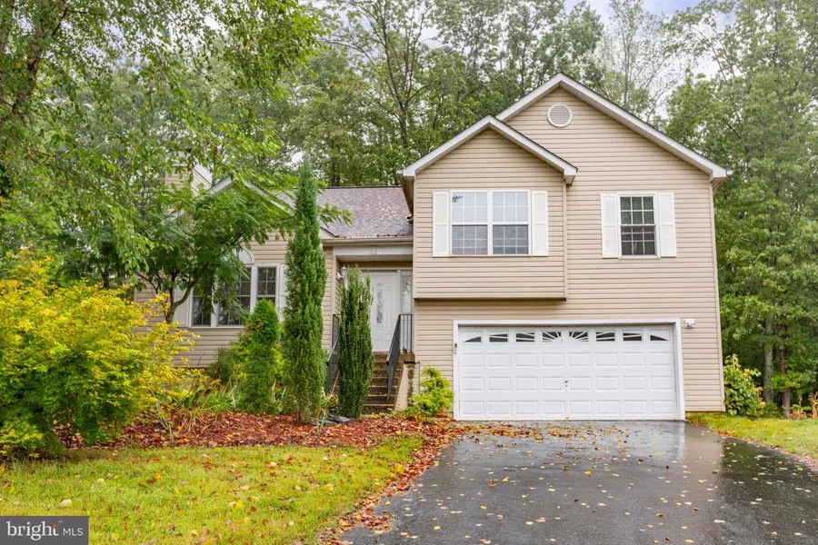 53 BLOOMINGTON LN, Stafford, VA 22554