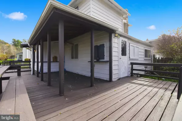 Philipsburg, PA 16866,334 HEMLOCK ST