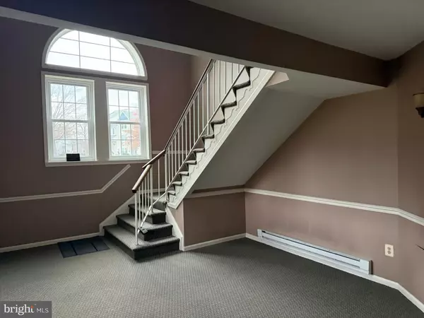 Fairfax, VA 22033,12926-B GRAYS POINTE RD #12926B