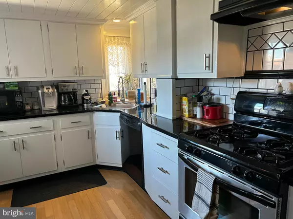 Reading, PA 19606,1901 FAIRVIEW ST