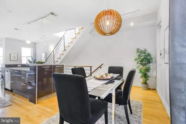 Washington, DC 20009,1538 SWANN ST NW