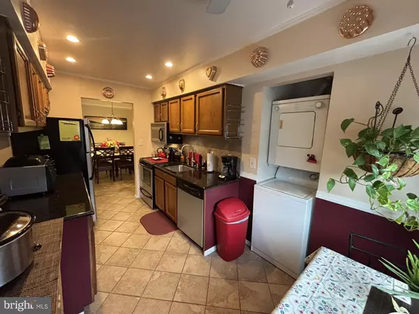 Hampstead, MD 21074,4220 CRYSTAL CT #3D