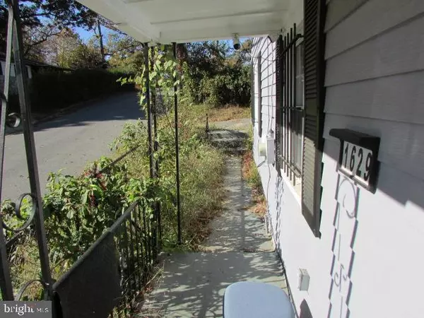 Capitol Heights, MD 20743,1629 QUARTER AVE