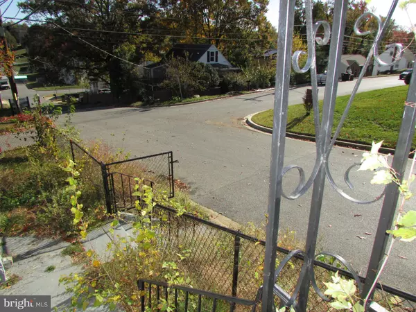 Capitol Heights, MD 20743,1629 QUARTER AVE