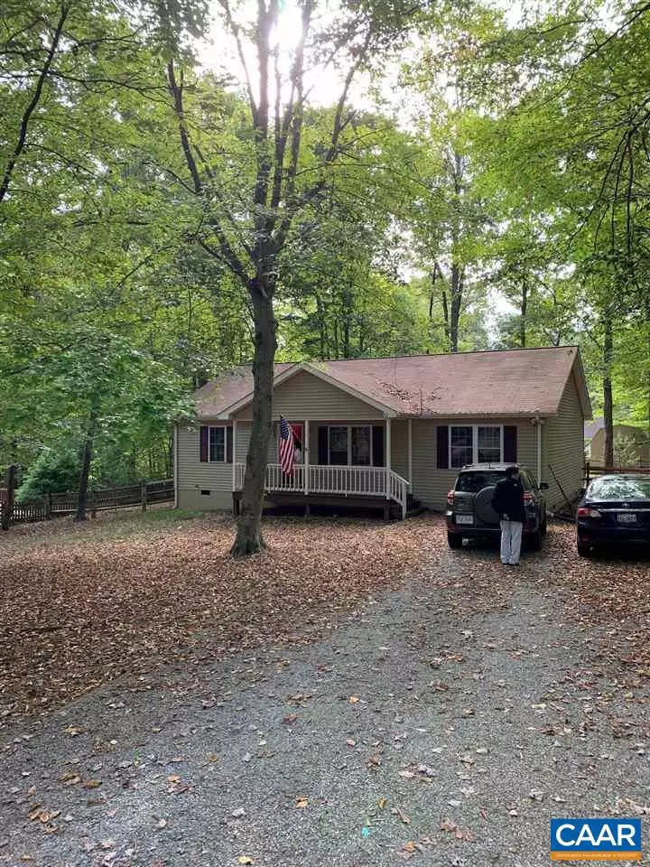 Palmyra, VA 22963,52 RIVERSIDE DR