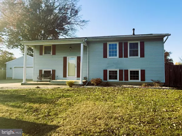 Newark, DE 19713,886 BROADFIELD DR