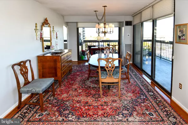 400 MADISON ST #1008,  Alexandria,  VA 22314